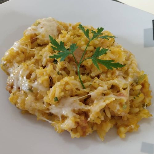 Arroz com purê de abóbora e frango