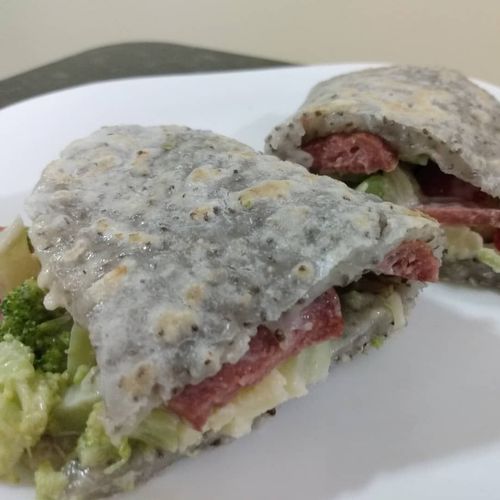 Crepioca com "ovo" de chia