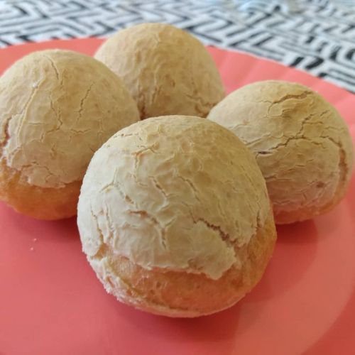 Pão de queijo com inhame