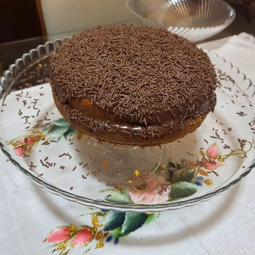 Bolo de cenoura com brigadeiro